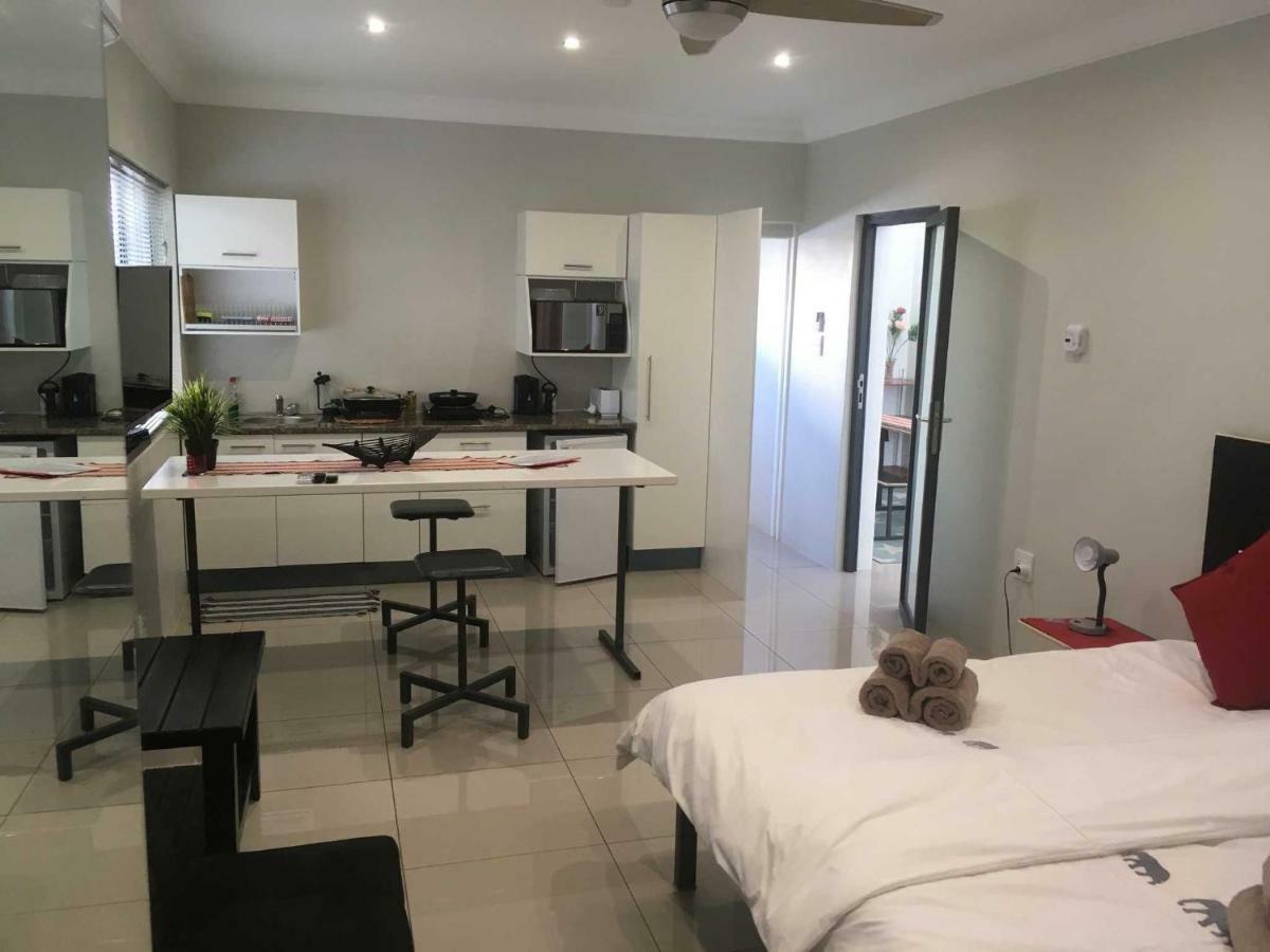 Suiderhof Self-Catering Hotell Windhoek Eksteriør bilde