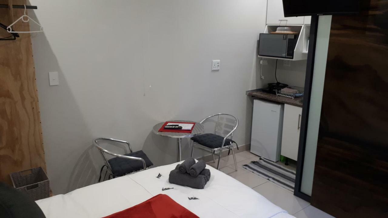 Suiderhof Self-Catering Hotell Windhoek Eksteriør bilde
